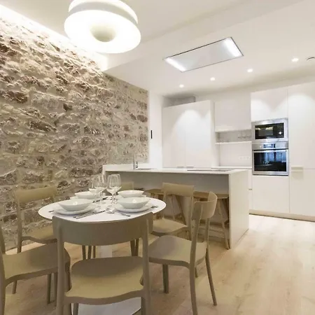 The Collection - Buen Pastor Ii * San Sebastián